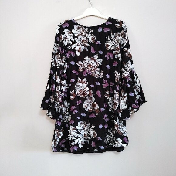 Entro Boho Tunic Top Womens Small Black Floral Bell Sleeve V Neck - Picture 3 of 3